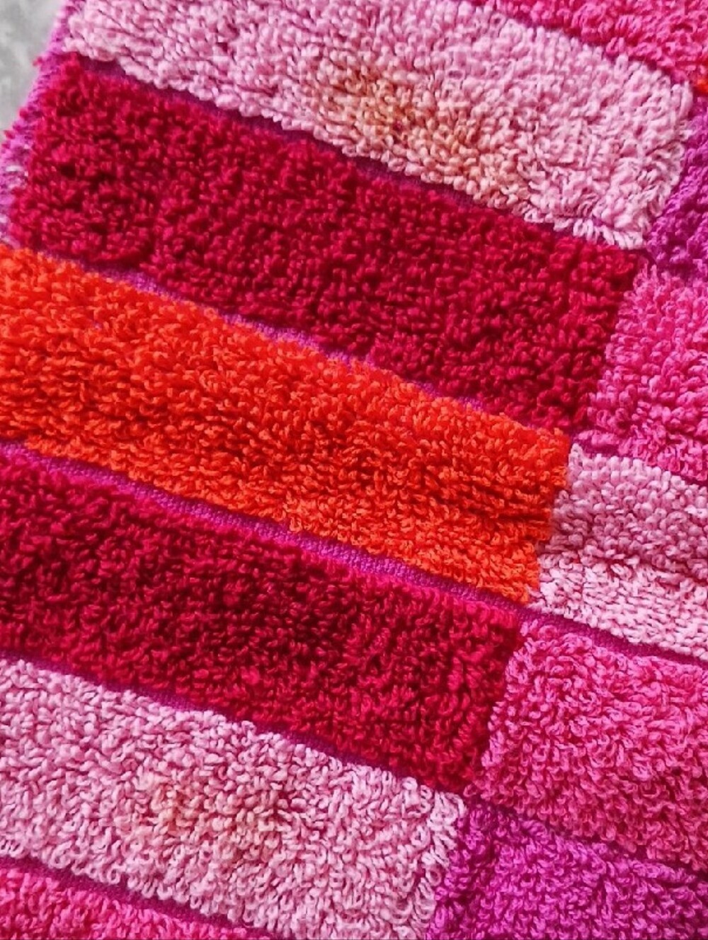 Sears~ 2 Vintage Pink & Orange Towel Sets - Picture 5 of 12